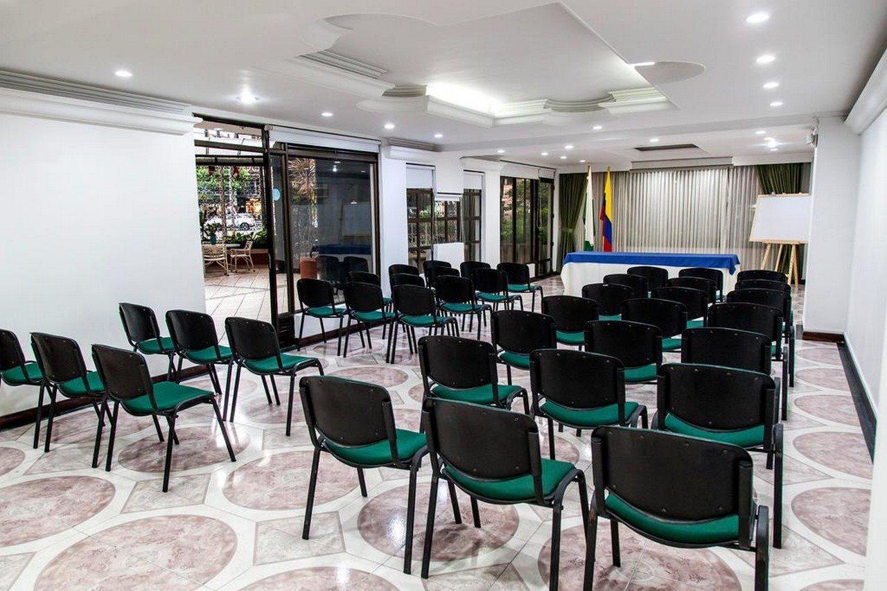 Hotel Casa Laureles Меделин Екстериор снимка