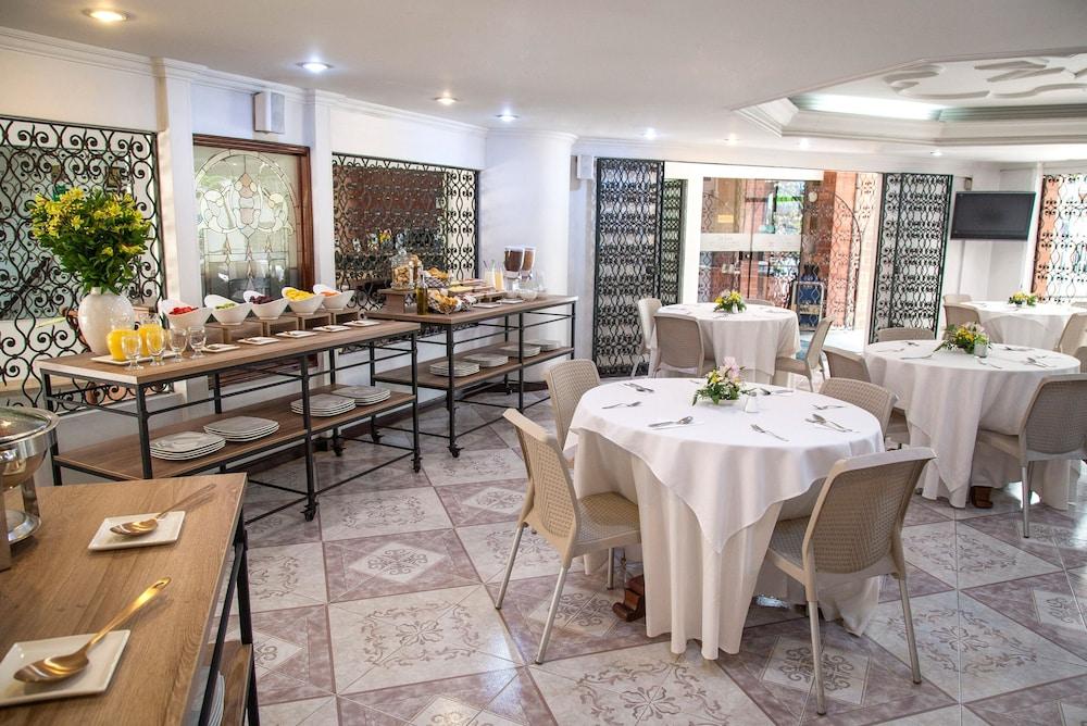 Hotel Casa Laureles Меделин Екстериор снимка