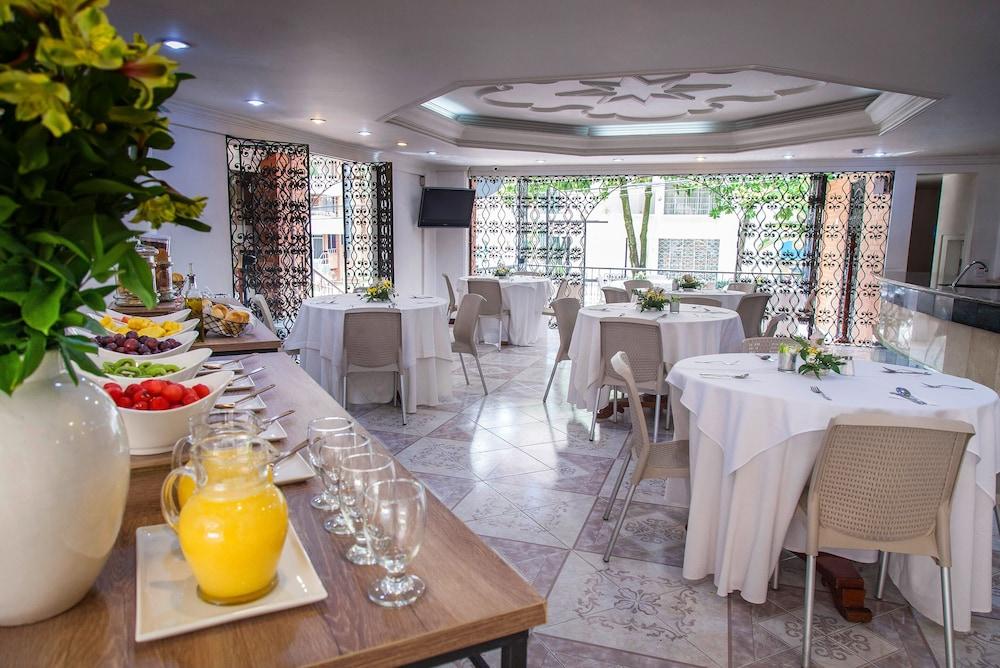 Hotel Casa Laureles Меделин Екстериор снимка