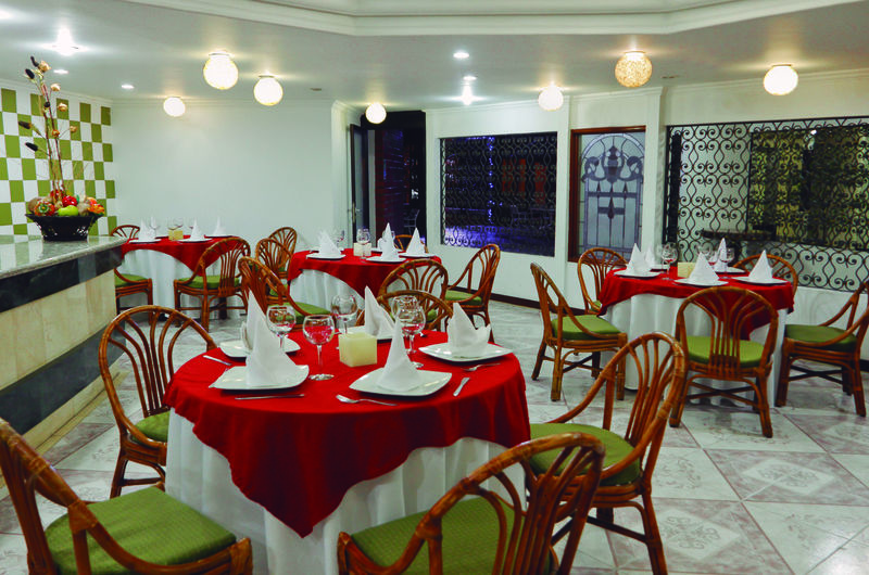 Hotel Casa Laureles Меделин Екстериор снимка
