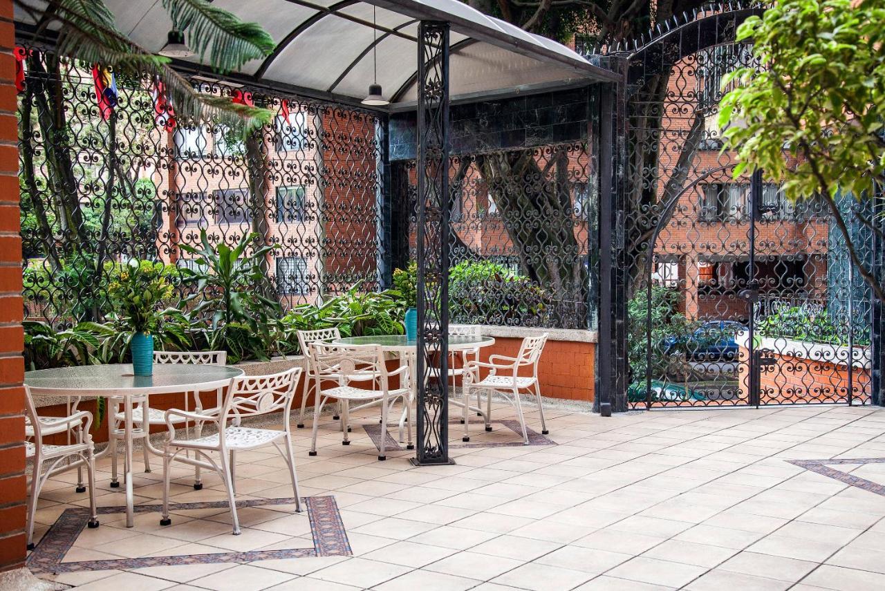 Hotel Casa Laureles Меделин Екстериор снимка